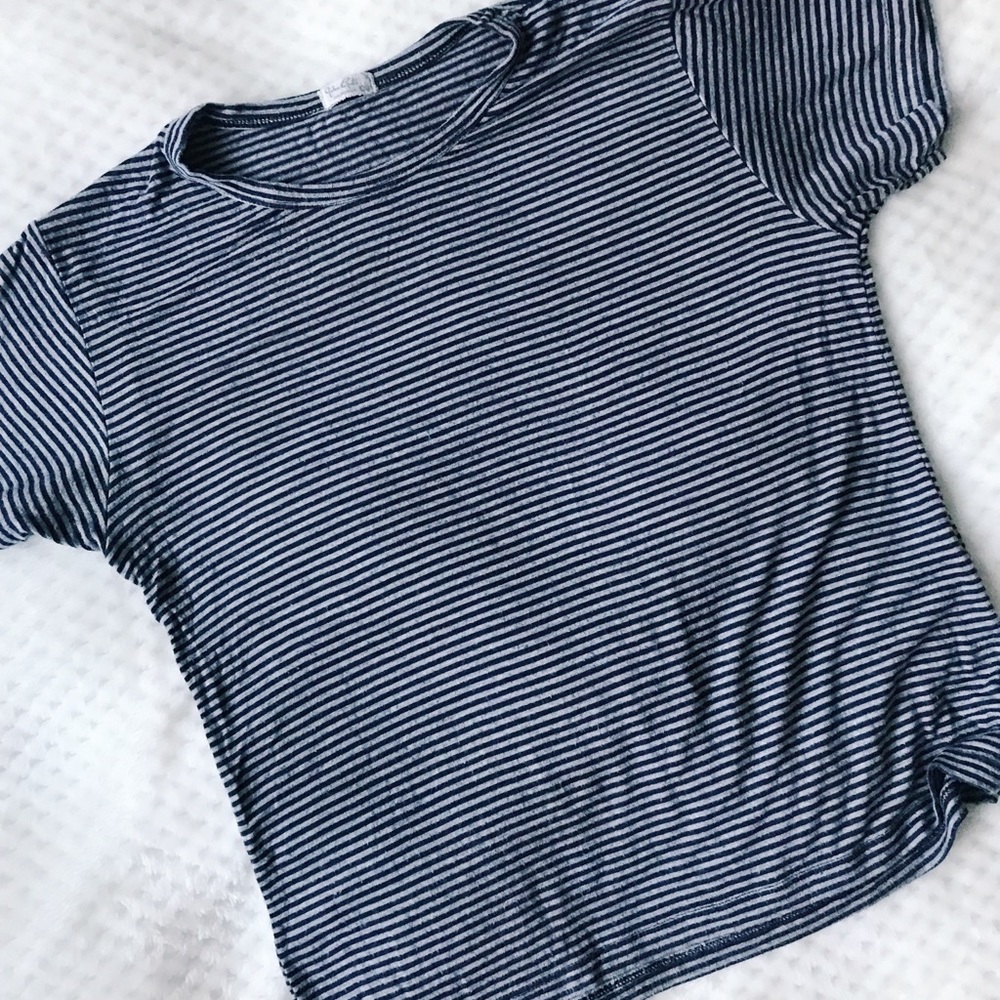 🦋 Brandy Melville top🦋